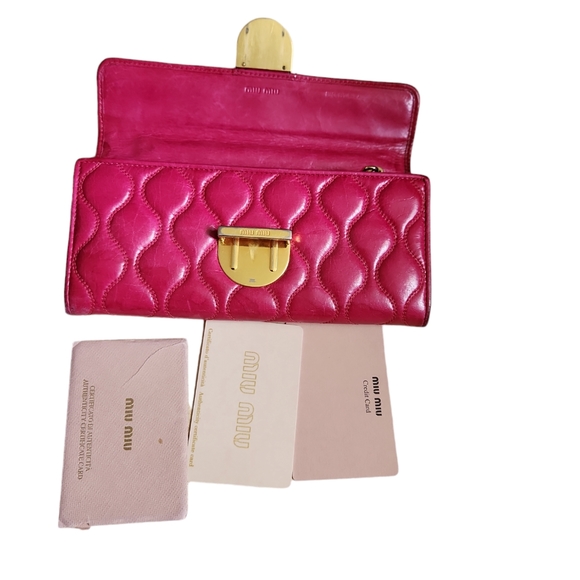Miu Miu wallet Fuxia Colo - Picture 12 of 17